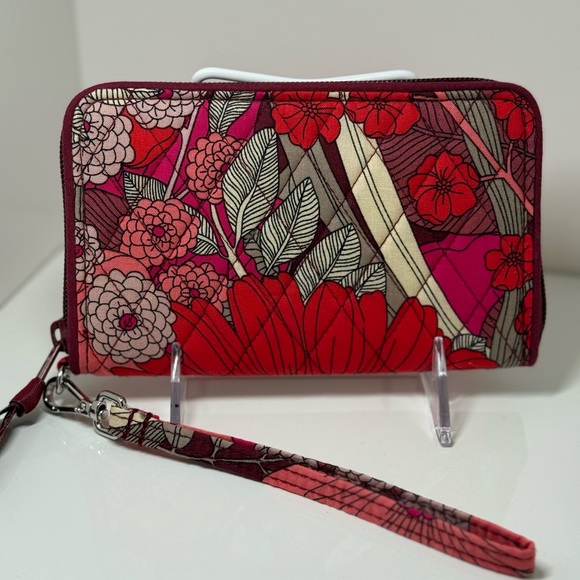 NWT VERA BRADLEY RFID GRAB & GO WRISTLET BOHEMIAN BLOOMS - Picture 1 of 3